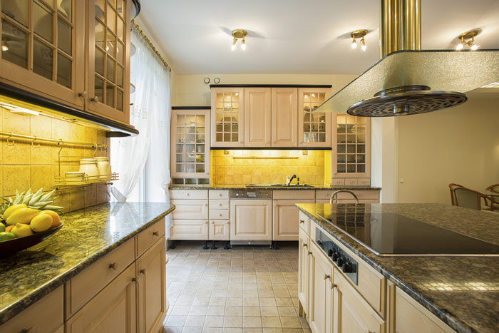 fitted kitchens bristol