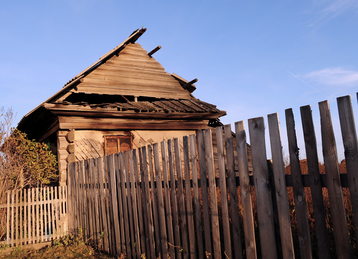 small barns turned into homes